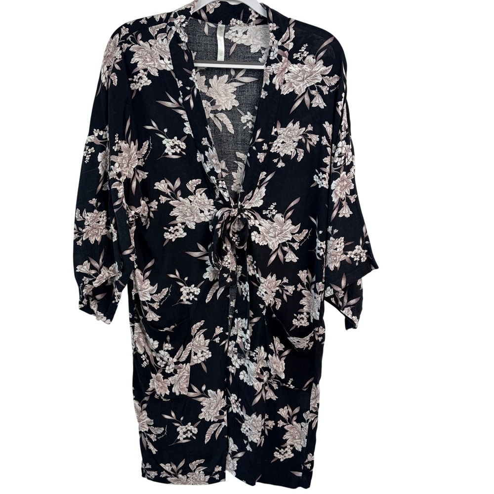 Spiritual Gangster Floral‎ Kimono Robe OS Black Excellent